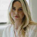 34 yr old Lonely businesswoman seeking female in SF Bay Area